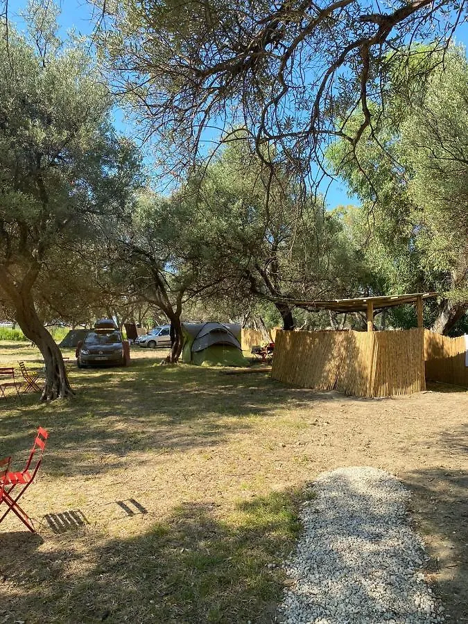 Borsh Olive Camping Ξενοδοχείο